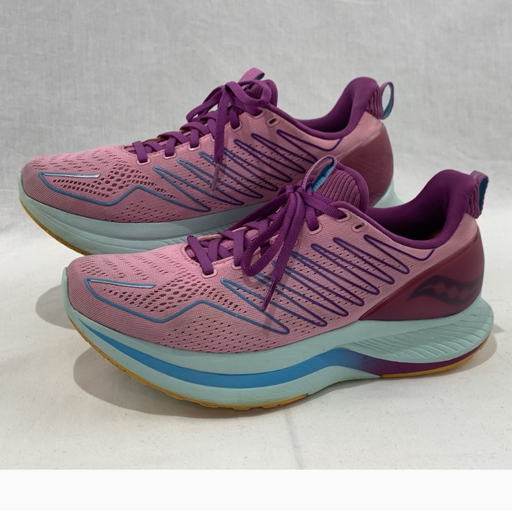 Women's Saucony Endorphin Shift Pink & Purple Running Sneakers